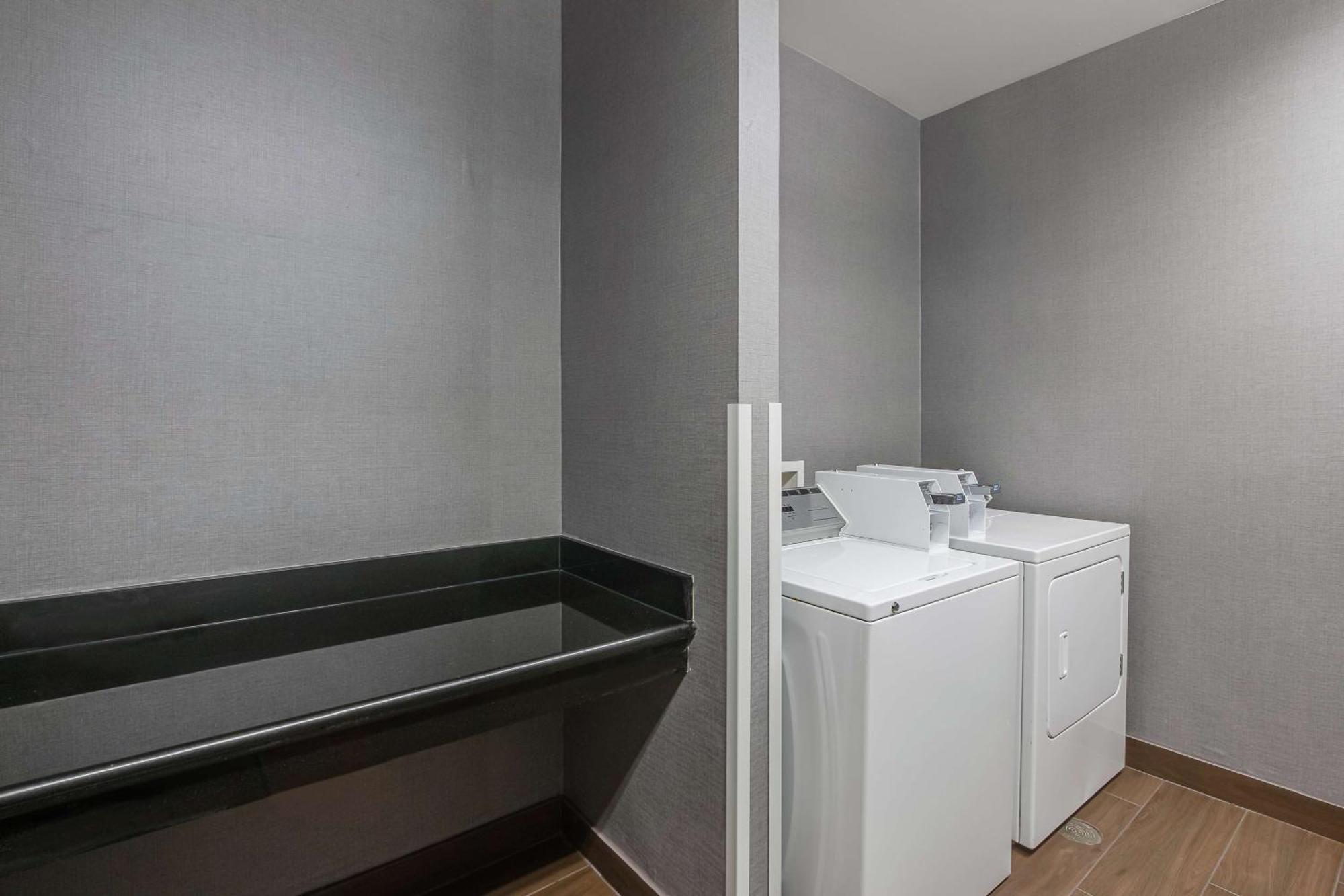 Hampton Inn Oak Grove Fort Campbell Buitenkant foto